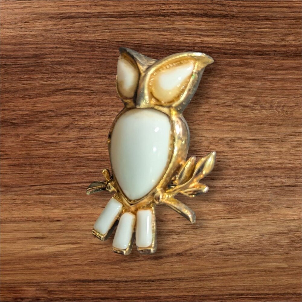 Gold-Tone Owl Brooch Pin With White Milk Glass Cabochons Vintage Adorable Bird J